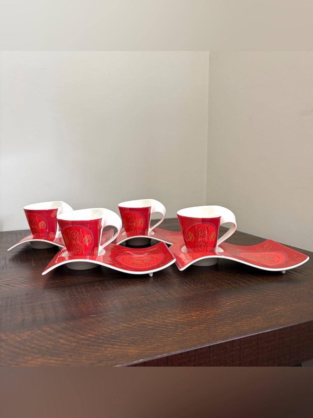 Villeroy & Boch New Wave Caffe Merah Espresso Set Service 4 Cups And Saucers